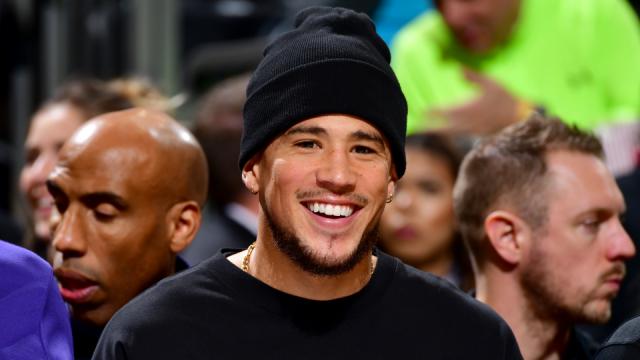 官方首页-布克复出进入倒计时 太阳阵容即将趋于完整